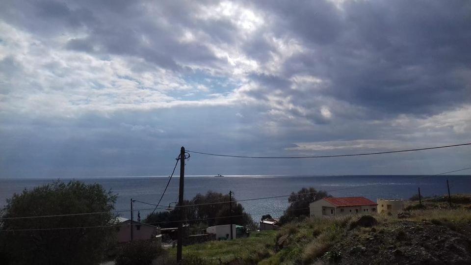Sifis Pirounakis Anatoli Βίλα Λέντας Εξωτερικό φωτογραφία